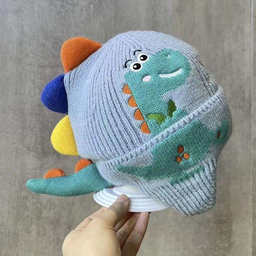 New Autumn and Winter Baby Ear Protection Hat, Warm and Cold Proof Hat, Comfortable Baby Double Ball Soft and Sticky Toe Cap