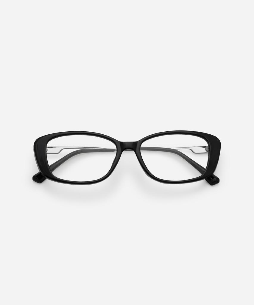 Neotelia Kaven · Black