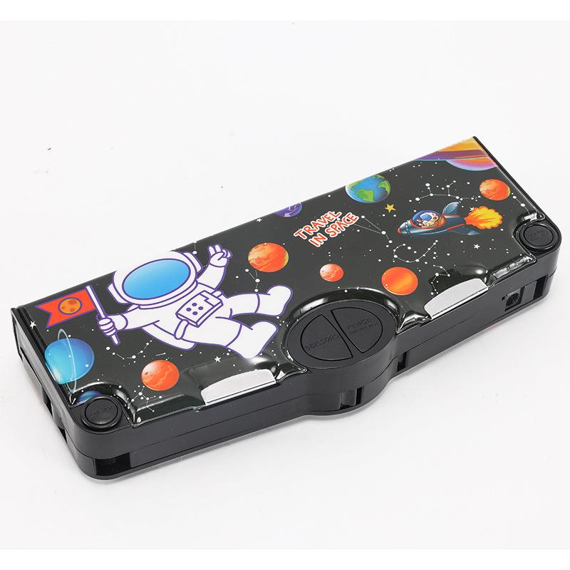 Doppelseitiges Astronauten-Federmäppchen für Jungen: Multifunktional, Verformbar, Große Kapazität mit Knopfmechanismus und Geheimfach