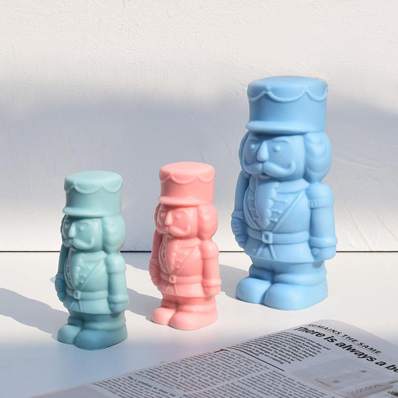 DIY Walnut Soldier Candle Silicone Mold Beard Soldier Epoxy Resin Silicone Mould Walnut Soldier Gypsum Molds Christmas Gift