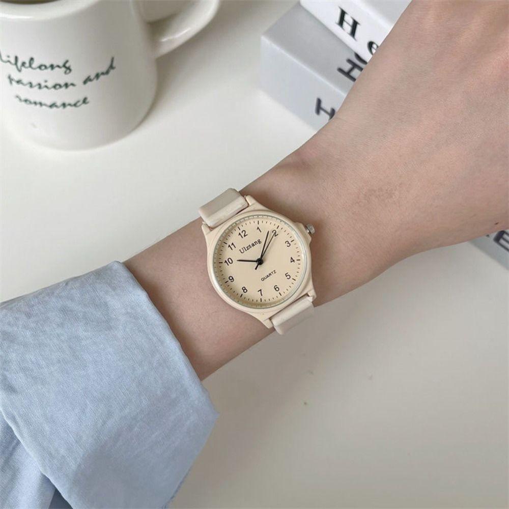 Multi-color Wristwatch Casual Quartz Clock Creative Quartz Watch