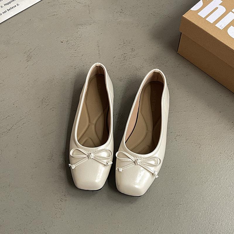 

Туфли Мэри Джейн с феей, нежные, женские, летние, новые, с бантом, квадратный носок, на плоской подошве, серебристые, с неглубоким вырезом, туфли-бини 40
