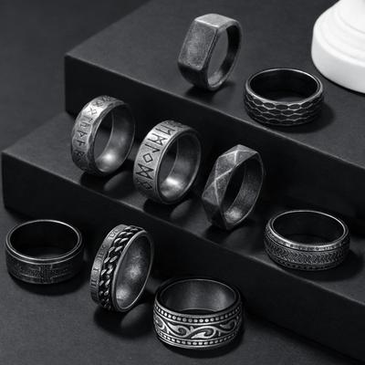 Trendiger, abgenutzter Edelstahl Herren Mode Ring im Retro-Stil