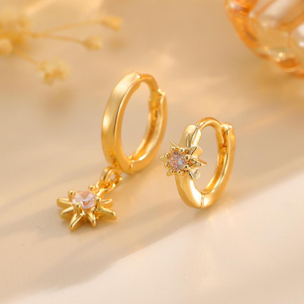 Elegant Asymmetrical Eight-Pointed Star Earrings, French Light Luxury Style, Simple Gold Ear Cuffs for Women