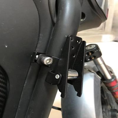 1/2Pair Motorcycle Metal Footrests Pedals Folding Black Motorcycle Passenger Foot Peg Retro Motorcycle Foldable Foot Pegs