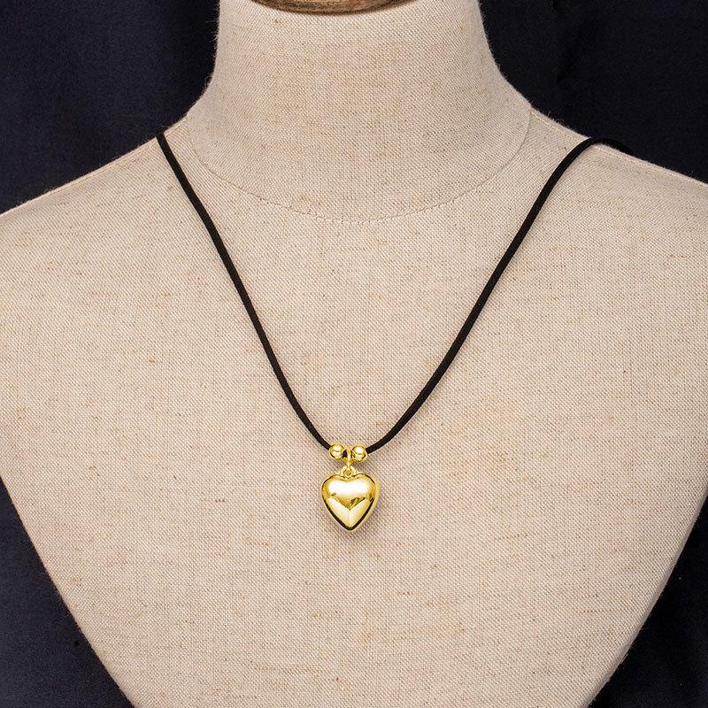 Korean Fever Love Pendant Necklace Adjustable Long Retro High-End Clothing Accessories Sweater Chain