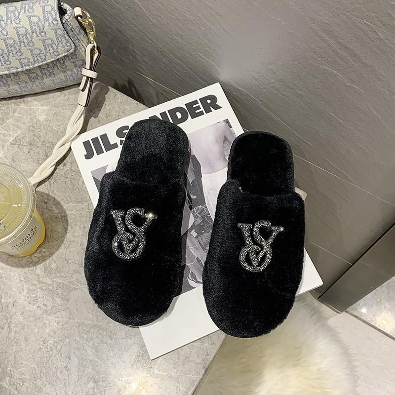 Women's Versatile Fuzzy Rhinestone Slippers - Warm Cotton for Autumn/Winter, Stylish for Home or Outdoor Use.