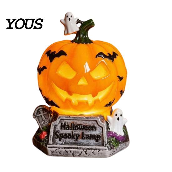 Non Dazzling Bedroom Lamp Halloween Vintage Table Lamp, Retro Resin Pumpkin Skeleton Black Cat Decorative Night Light, Gothic Bedside for Living Room