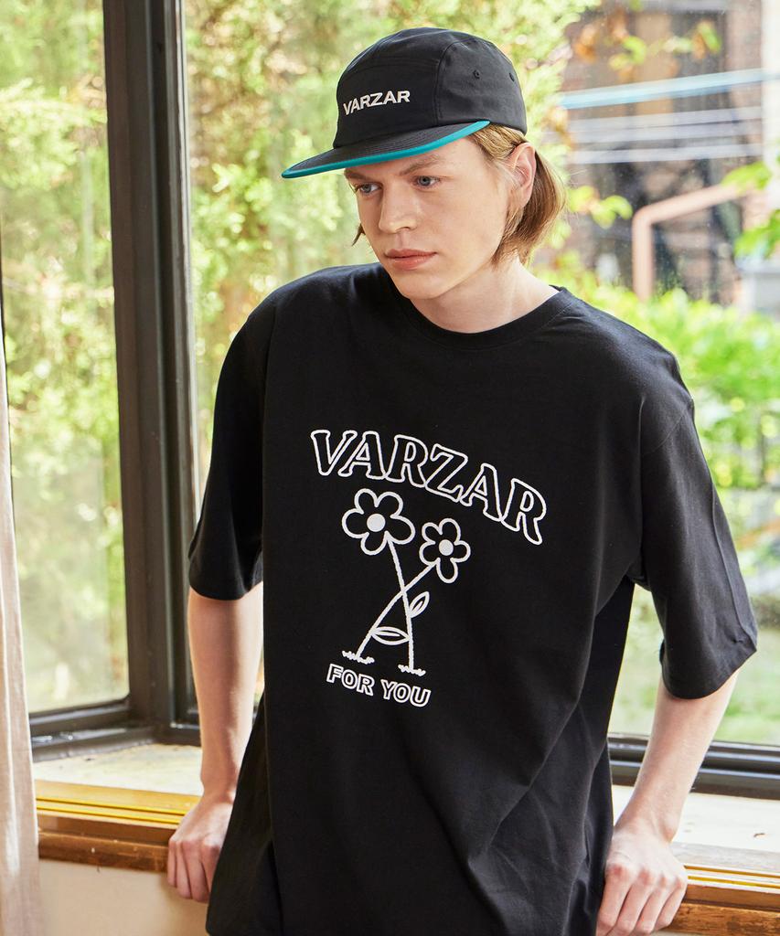 Bajal Flower Short Sleeve T-Shirt Black