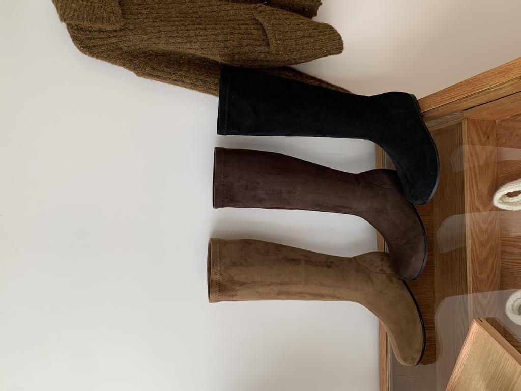 2025 autumn and winter new temperament round head thin high boots with sloping heels but knee knight women's boots