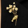 Französische Handförmige Corsage Brosche Kreatives Anzug Kleid Corsage Zubehör Premium Anzug Mantel Anstecker Geschenk