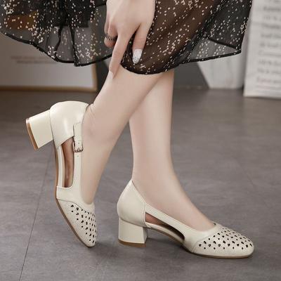 Fashion Leather Sandals For Women With Medium Heels Footwear Summer 2024 Ladies Shoes Office Work Square Vintage Vip Stylish Offer