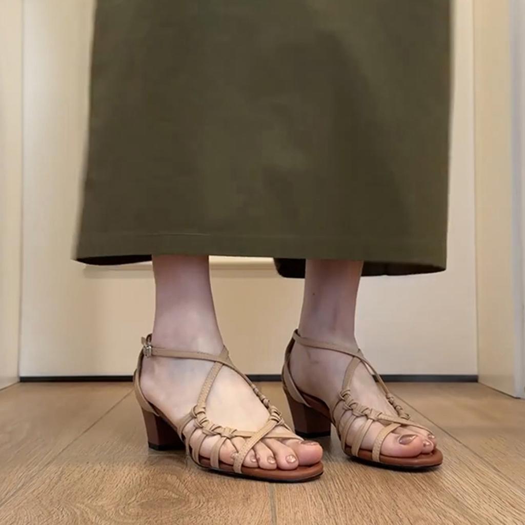 French retro design sense hand-woven Roman sandals women's word with open-toe high heels