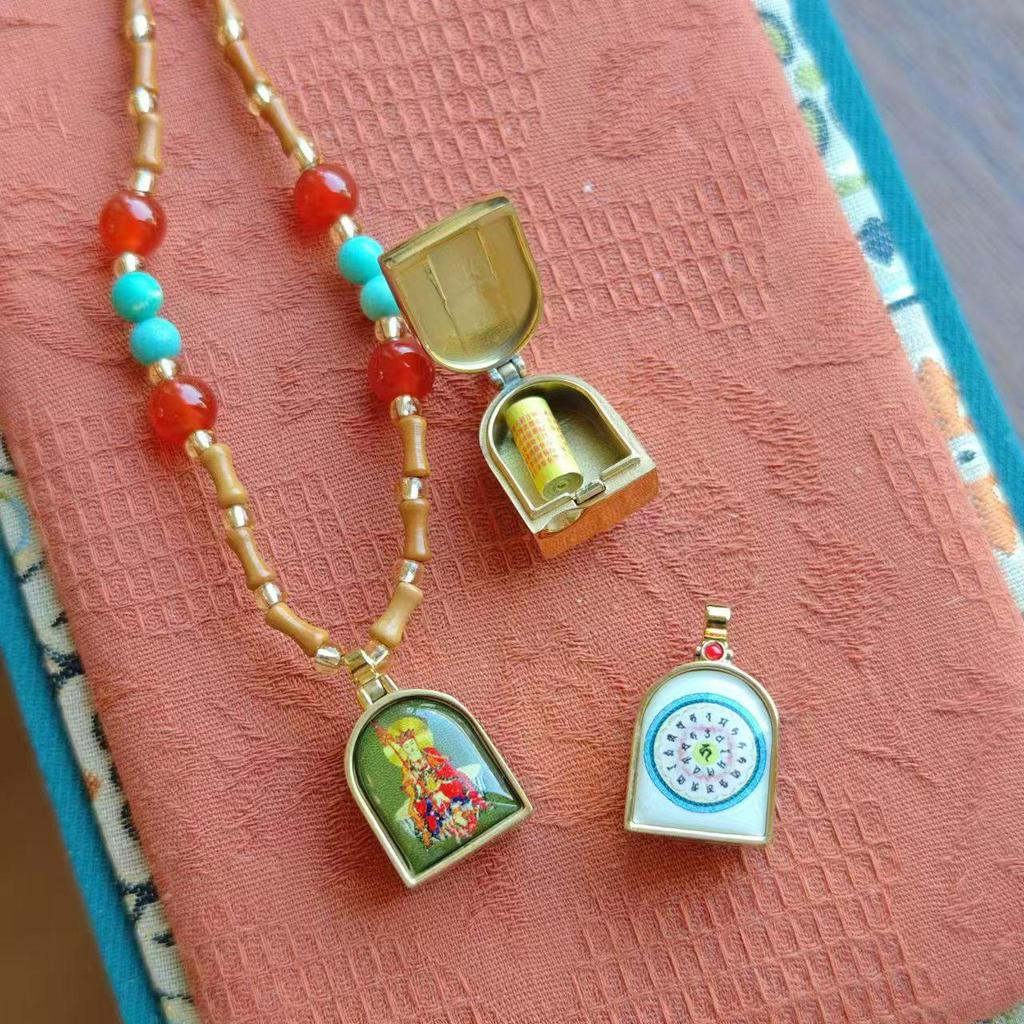 Handcrafted Retro Bamboo Necklace with Chinese Olive Core Pendant