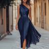 Europäische und amerikanische Damenmode schräge Schultern, Faltenkleider, modische und elegante unregelmäßige Partykleider