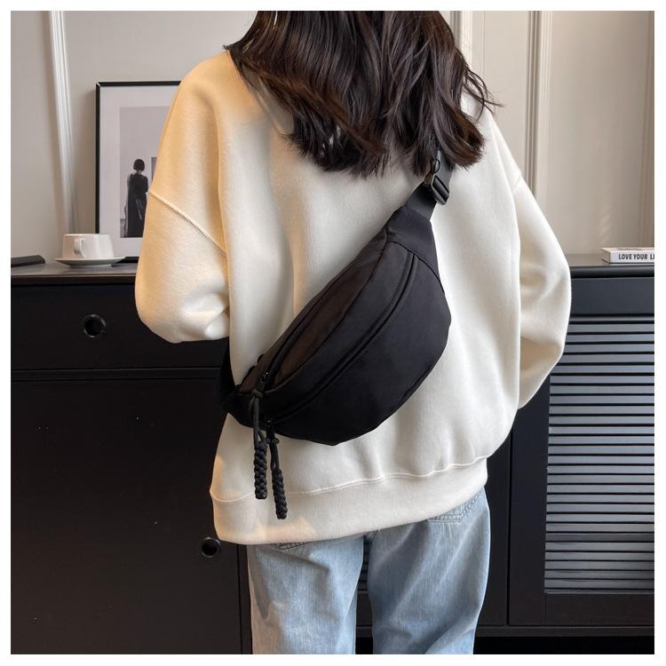 Crossbody Breast Bag Canvas Casual Bag Women's New Trendy Summer Sports Niche Versatile Ins Fanny Bag Women's Bag