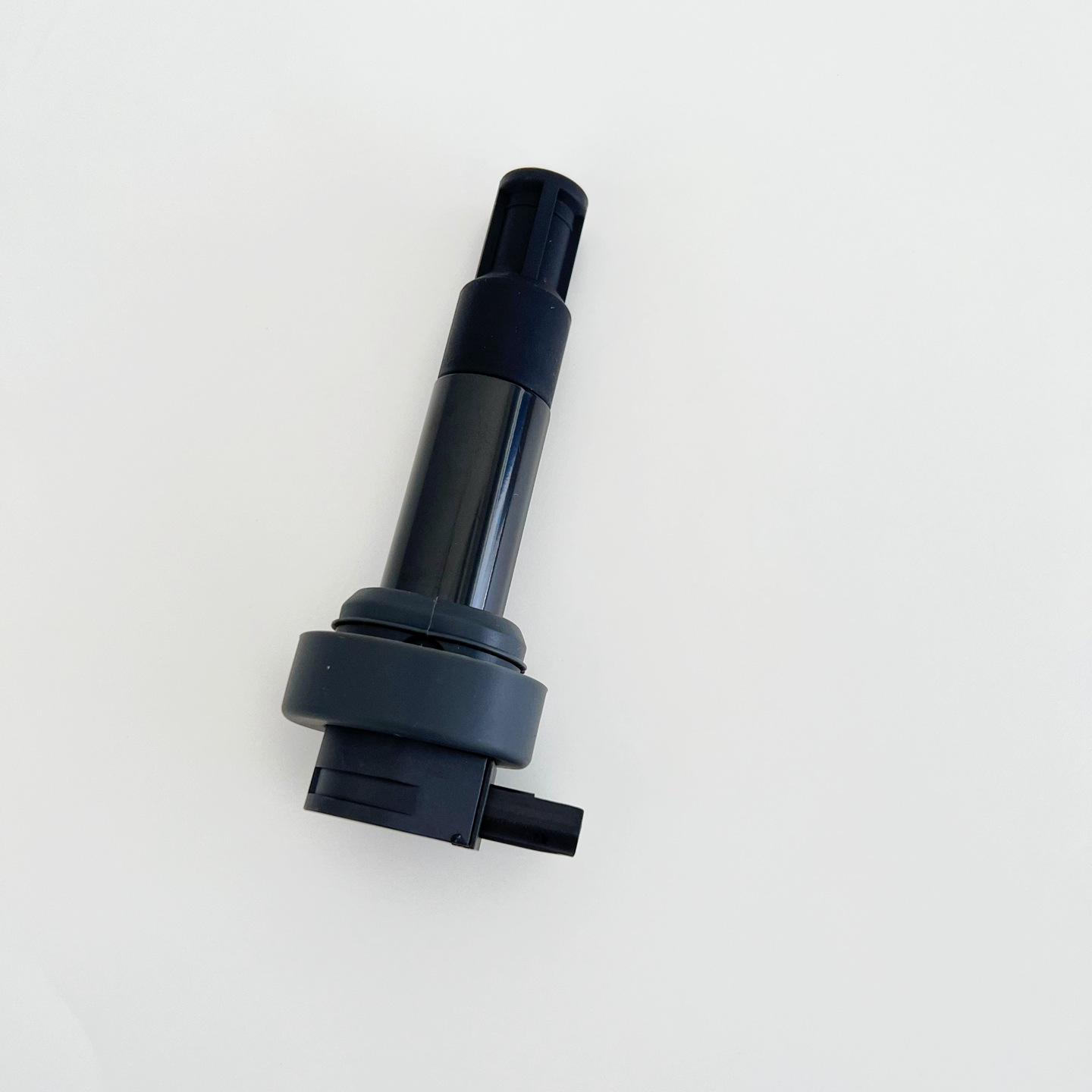 

Compatible Ignition Coil for Qianjiang Jinpeng 502, TRK502X, Young Lion 500, and Benelli 752S.