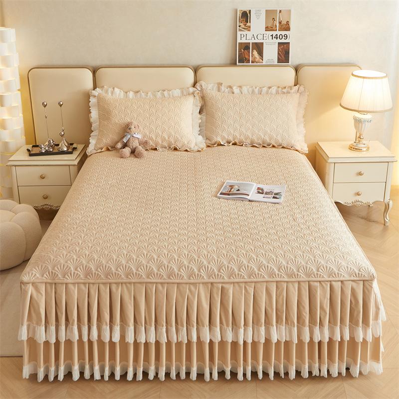 Luxury Super Soft Thick Cotton Bedding Bed Skirt Princess Lace Embroidery Quilted Bedspread Anti-slip Bed Cover No Pillowcase