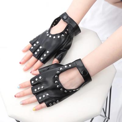 Schwarze Gothic Nieten Fingerlose Handschuhe für Damen Atmungsaktive Fahrhandschuhe aus PU-Leder Punk Handschuhe Halloween Nachtclub Tanzhandschuhe