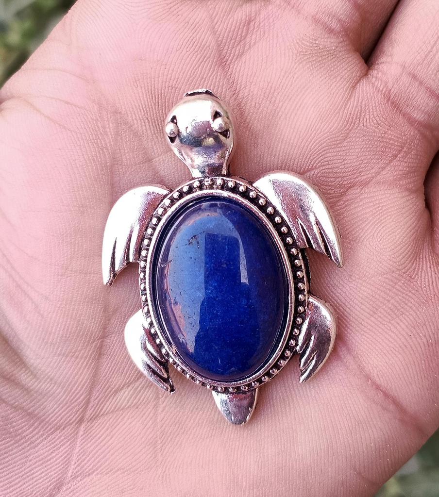 Lapis Lazili Gemstone Tortoise Shape Silver Plated Pendant Fashion Jewelry
