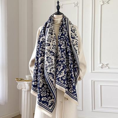 Accessori – Sciarpe e foulard