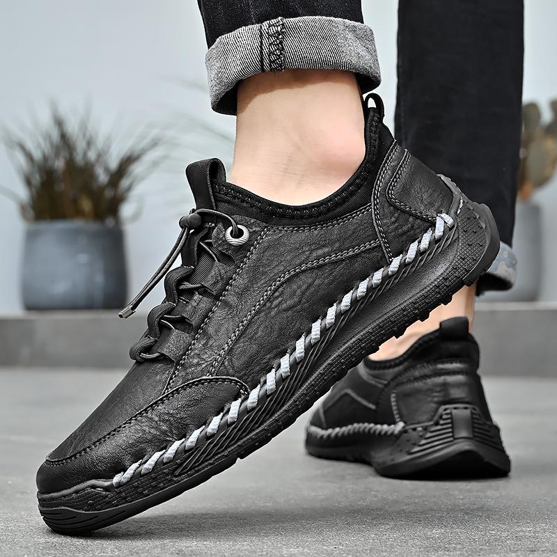 Men's Lazy Elastic Band Stitching Leather Shoes - Stylish Low-top Slip-On Sports Sneakers for Spring and Autumn.