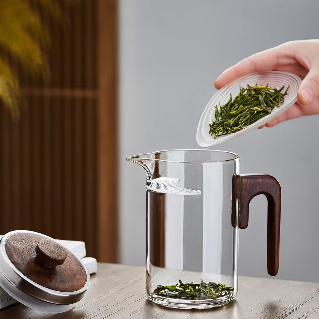 Pokaro Tea Heat-Resistant Glass Teapot, 510ml, with Stainless Steel Lid, Wooden Handle, and Integrated Strainer. Simple Design, Stylish Glass Teapot