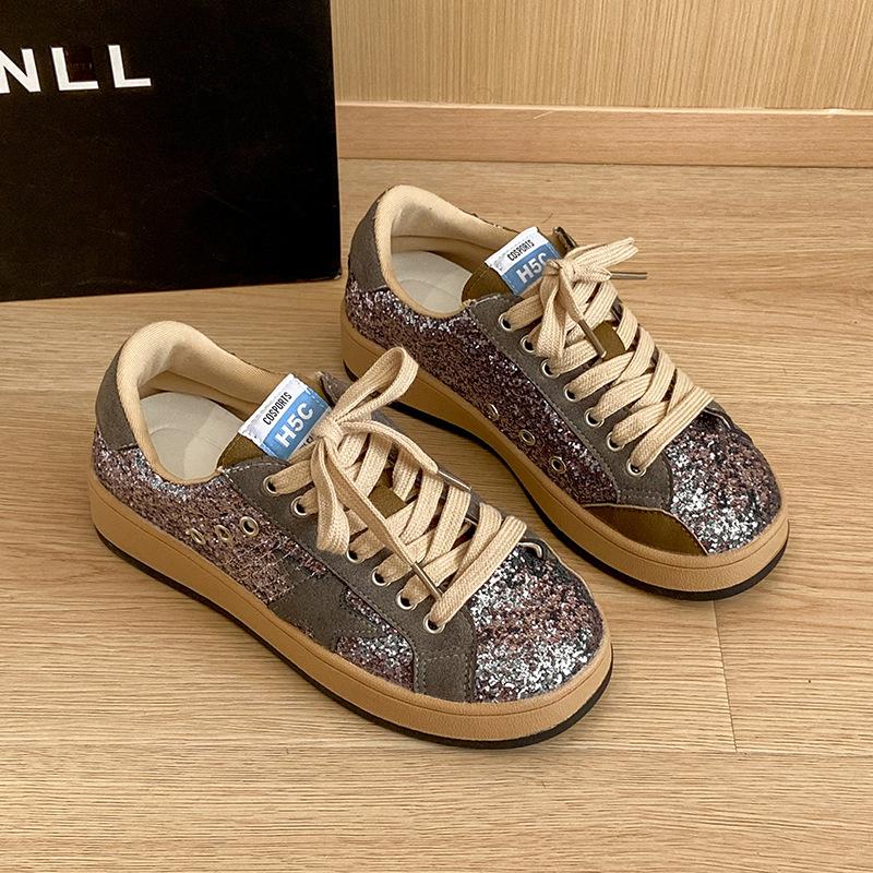 Korean Version of Old Little White Shoes Women's 2025 Spring New Fashion Versatile Star Platform Casual Board Shoes Small Dirty Shoes Tide