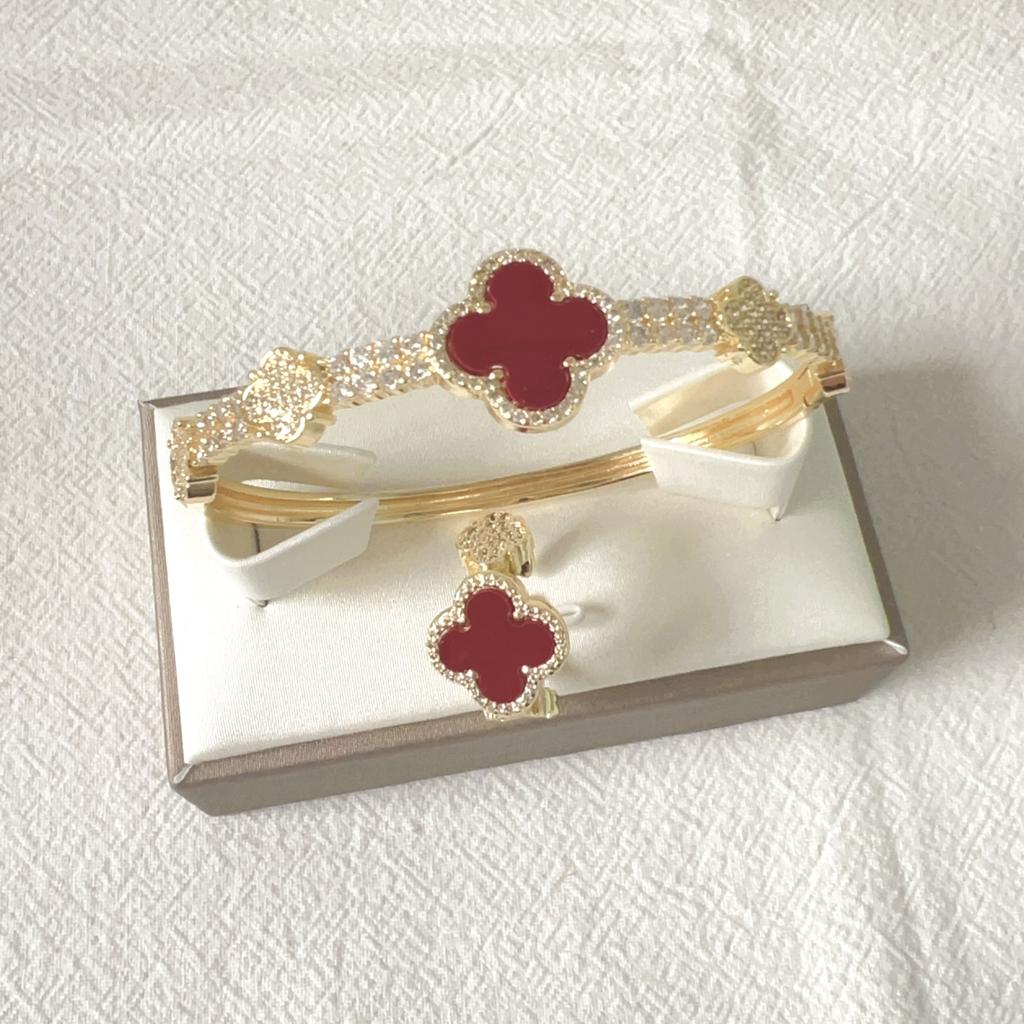 2PCS New Micro Inlaid Zircon Clover Bracelet Ring Set with Adjustable High Color Preserving Copper Plating 18k Real Gold Fashion