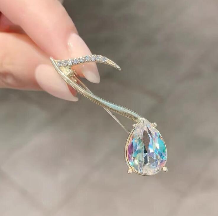 Creative Women Men Fashion New Elegant Music Notation Crystal Badges Buckles Elegant Lady Exquisite Rhinestone Pin