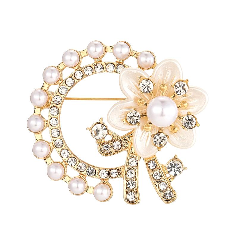 French Elegant Crystal Pearl Brooch Fashion Clothes Corsage Accessory For Women