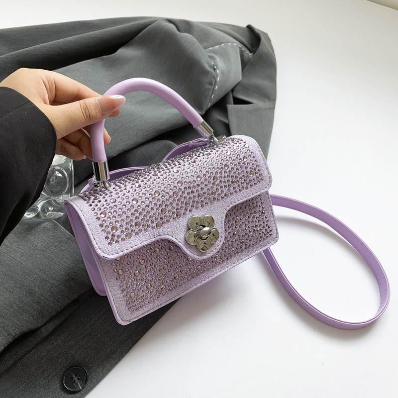 Trendy Retro Summer Casual Small Crossbody Bag For Women With Elegant Design