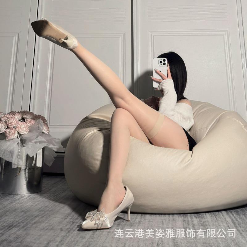 Zabawne Stewardessy Szare Pończochy Za Kolano Pół Czarne Pończochy Cienkie Odporne na Zaciągnięcia Jedwab Czerwona Krawędź Czarna Krawędź Seksowne Pończochy do Uda