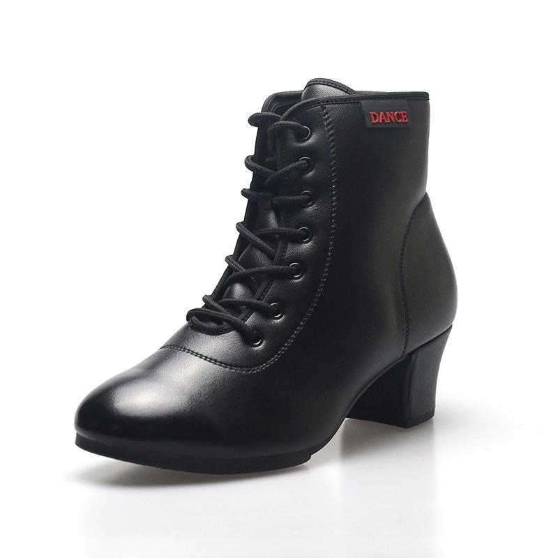 

Женская обувь для танцев квадратной формы: Средний/высокий каблук, высокое голенище, мягкая подошва, тисненая кожа, идеально подходит для людей среднего/пожилого возраста, отлично подходит для осени/зимы. 38