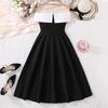Modische Kleider für Mädchen: Elegantes Schwarz-Weiß Color-Blocking Spaghettiträgerkleid für Kinder, Frühling/Sommer