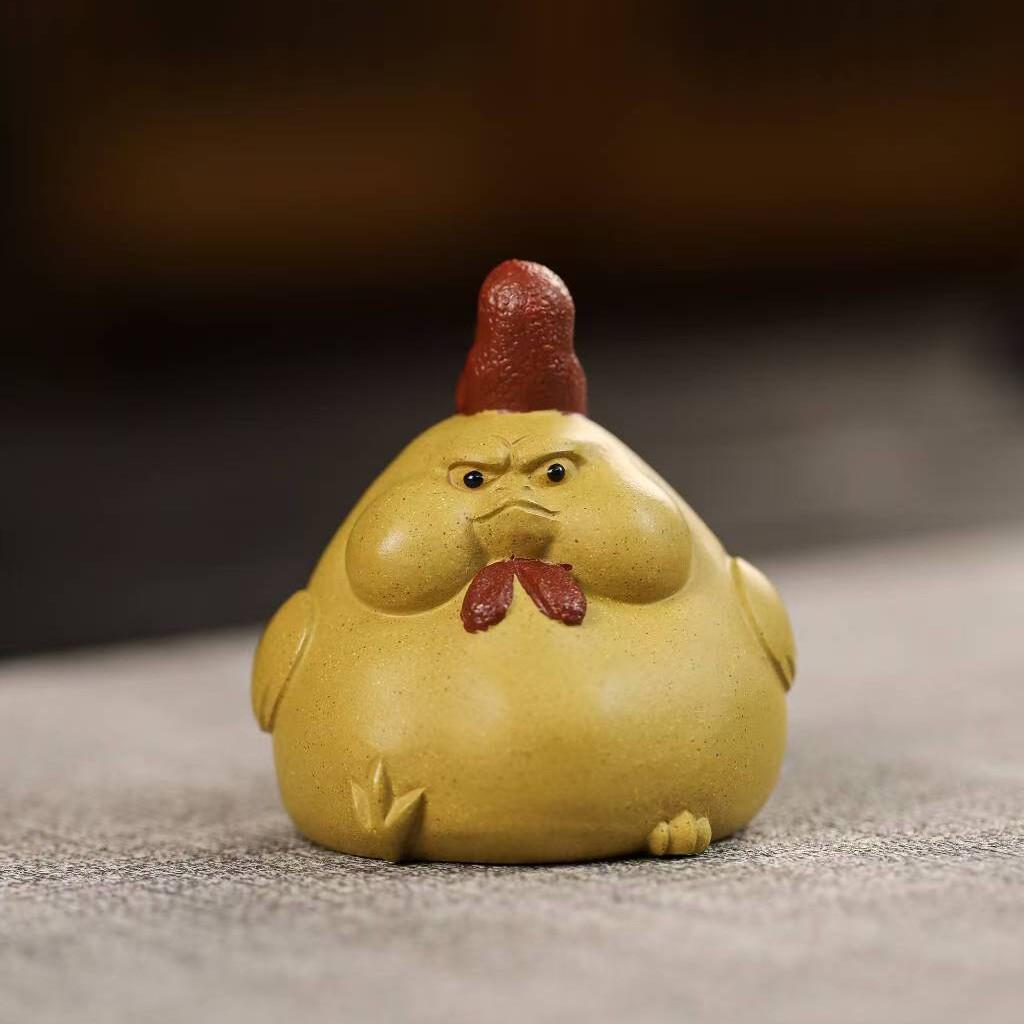 HOYIHM Yixing Zisha Chicken Tea Pet Handmade Tea Sculpture Tea Figurine Play Toys Tea Statue Ornaments Can Be Raised Supplies