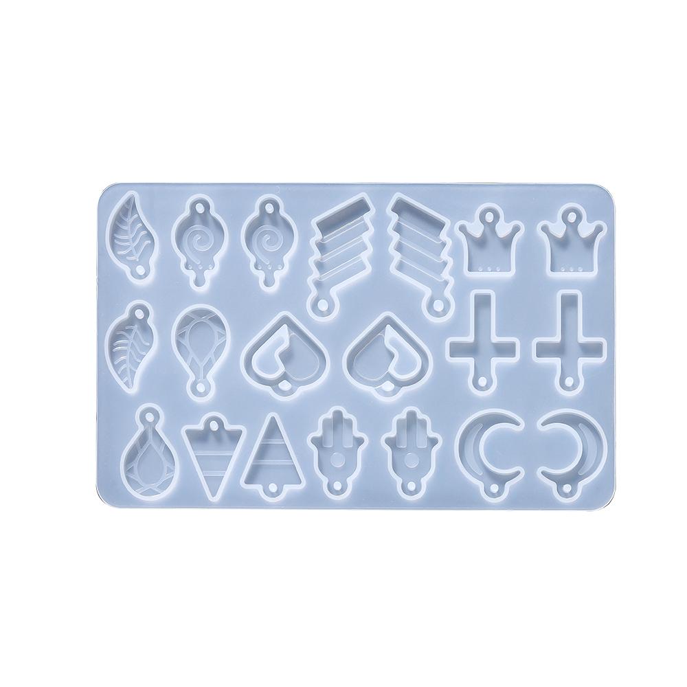 Earring Pendants Epoxy Resin Silicone Mold Heart Shape Mould for DIY Keychain Earring Pendant Jewelry Making Casting Crafts