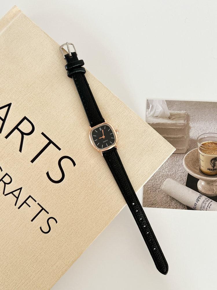 Trend Simple Personality Retro Original Style Student Lady Premium Sense Quartz Belt Watch
