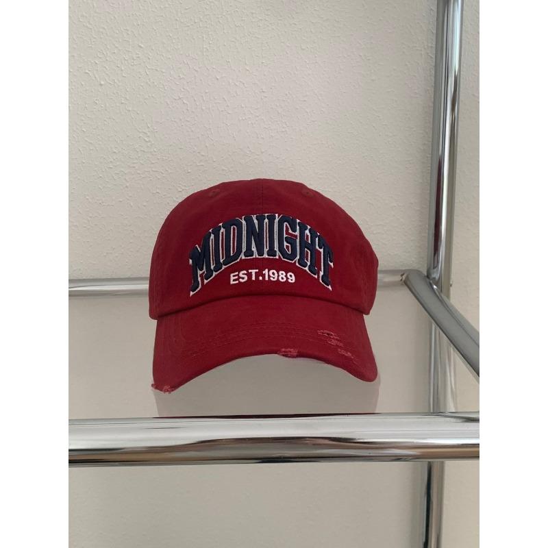 

Street Distressed Baseball Cap with Embroidered Letters Soft Top Big Head Peaked Cap Niche Hat 53-60cm