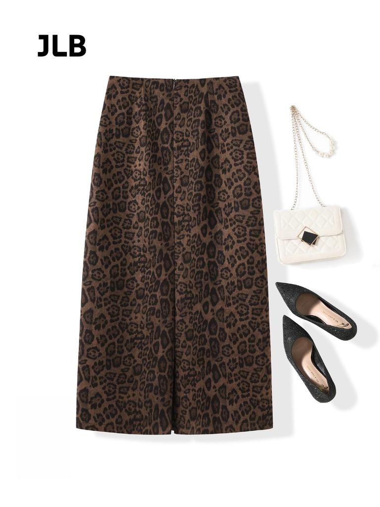 Autumn/Winter 2025 Retro Leopard Suede Fishtail Skirt - Slimming and Versatile Fashion Staple