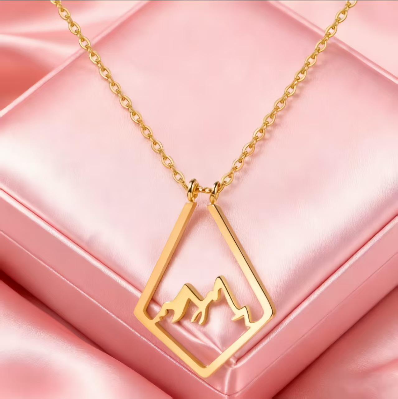 Exquisite Mountain Ring Holder Necklace - Gold Plated, Non-fading Women s Luxury Gift золотой