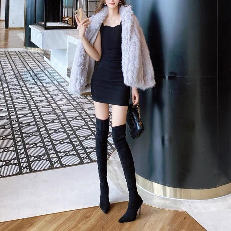 Evropské a americké kozačky dámské podzim a zima 2024 nové vysoké kozačky špičaté tenké podpatky elastické kozačky zeštíhlují