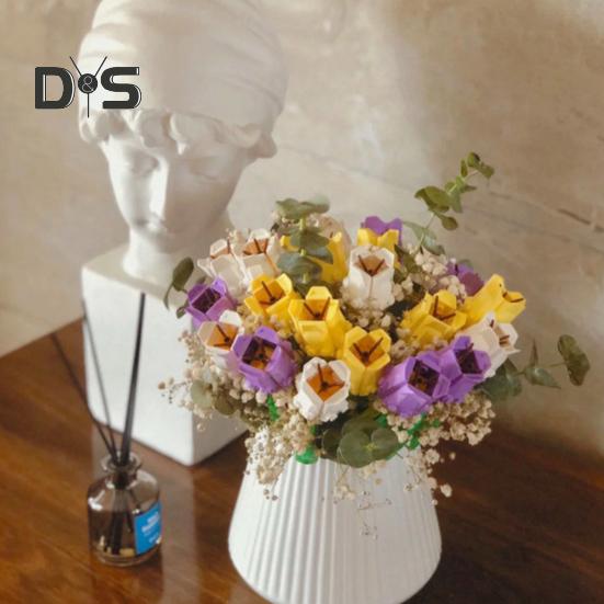 Feine Verarbeitung: Montieren Sie gefälschte Blumen, Anti-Fall-Fancy-Bausteine, Blumenstrauß, Rose