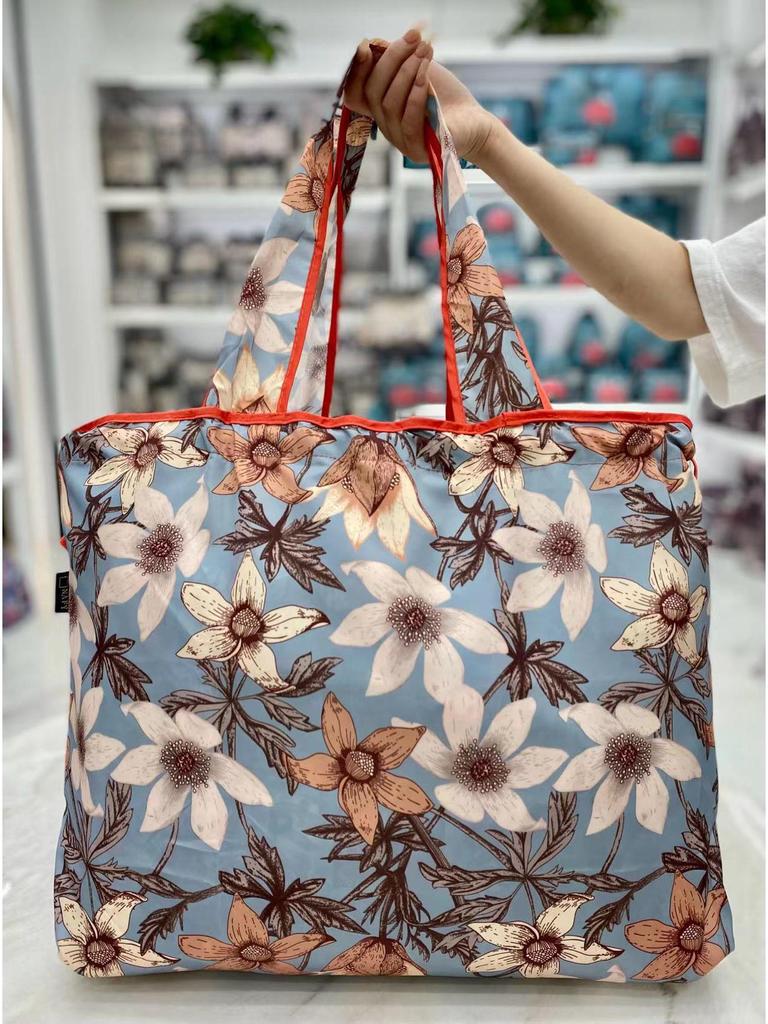 Eco-friendly Lightweight Water-repellent Foldable Shopping Bag with Drawstring Closure and Large Capacity