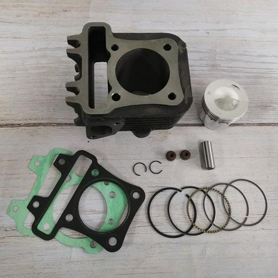 

Piaggio BYQ100T-3-2 Kama Happy Lady FLY Silver Cylinder Kit with Piston Rings & Gasket