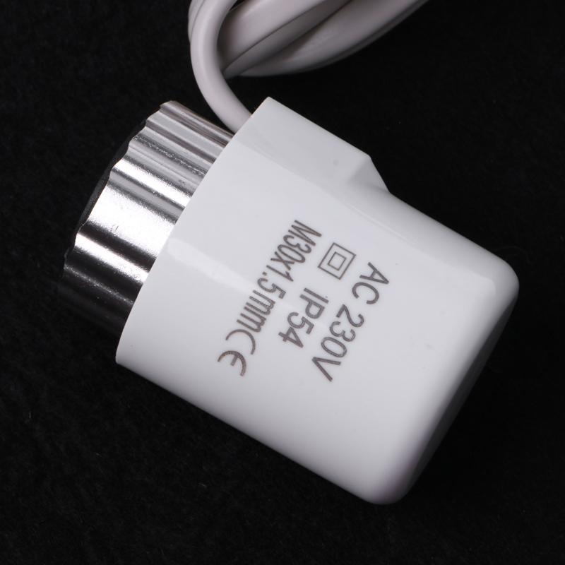 Normally Open Close Actuator For Underfloor Heating Manifold 230V 2W