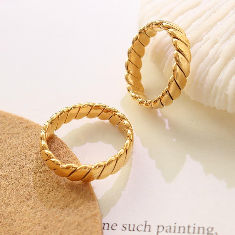 French Retro Geometric 18K Gold-Plated Stainless Steel Couple Rings - Niche INS Style