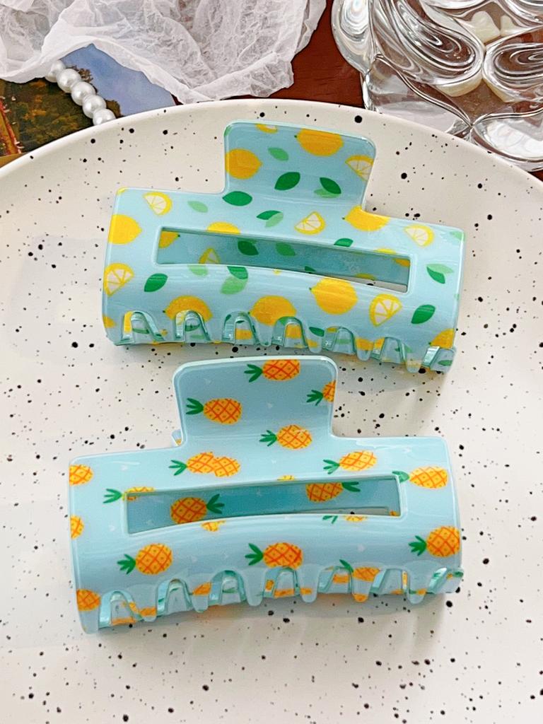 2Pcs Fruit Pattern Fun Hair Claw Clip,Summer Cute Fruit Hair Clip Jewelry for Women/Girls,Large Hair Claw Clip for Women