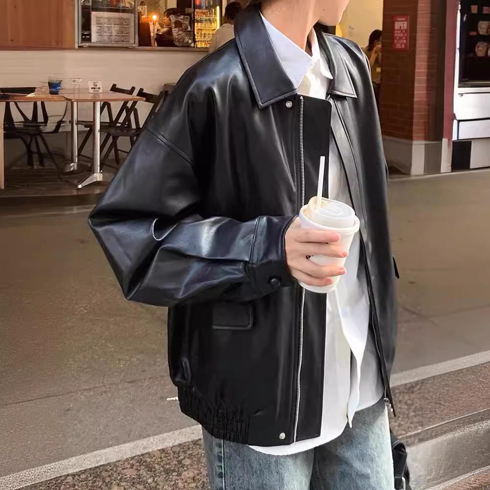 Dámská retro hnědá kožená bunda na motorku – krátká, volná, korejský styl na jaro a podzim 2024.