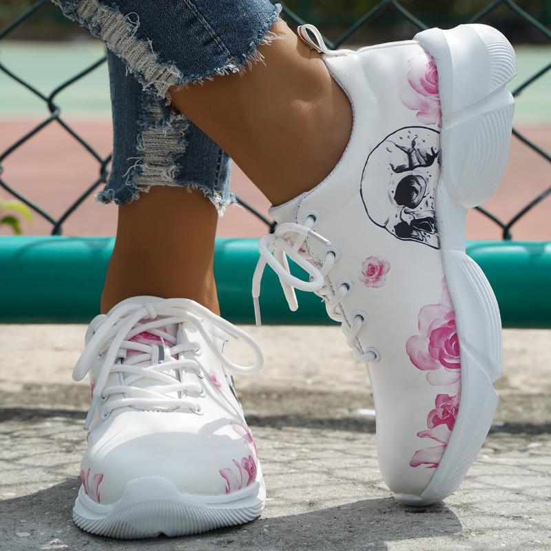 

European and American Halloween Women s Shoes 2026 Autumn and Winter New Simple and Comfortable Sports Plus Size Women s Shoes 36 белый